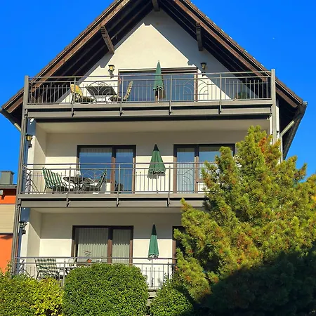Haus Berghof Moselpanorama Daire Neumagen-Dhron